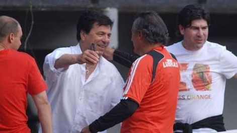 Respaldo a “Jota Jota”
