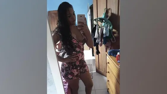 Quería retocar una foto, pidió un favor a los maestros del Photoshop y la “bolasearon”