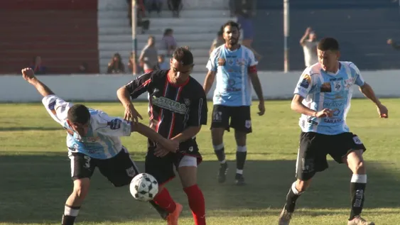 Trinidad-Atenas y 9 de Julio-Peñarol, las semis del Oficial local