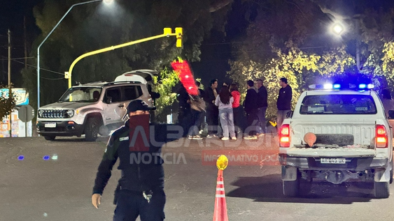 dos camionetas jeep protagonizaron un impactante choque y vuelco en albardon