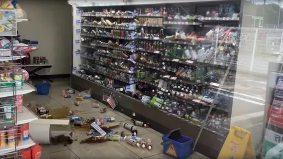 Un terremoto de 6,1° sacudió Japón: tres muertos y más de 210 heridos