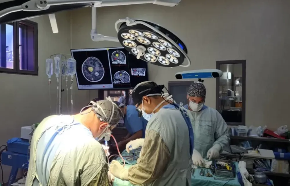 EN ACCIÓN. Estiman que este mes ya estarán funcionando los nuevos equipos en los quirófanos del Hospital Marcial Quiroga.