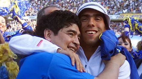 Carlos Tevez sobre Diego Maradona: “Era mi segundo papá”