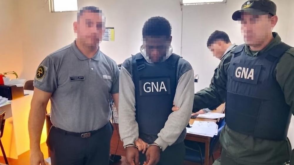 Detenido buscado por la Interpol.
