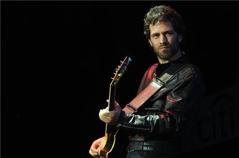 “Las canciones salen del riñón de nosotros mismos”