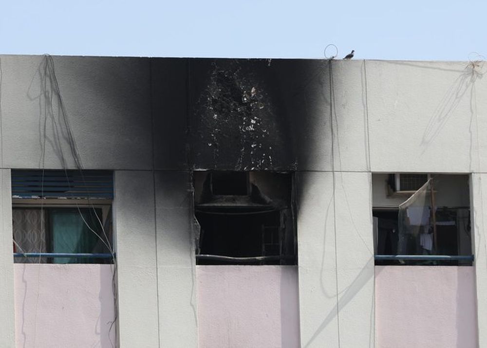 Al menos 16 muertos tras un incendio en un edificio residencial de Dubái