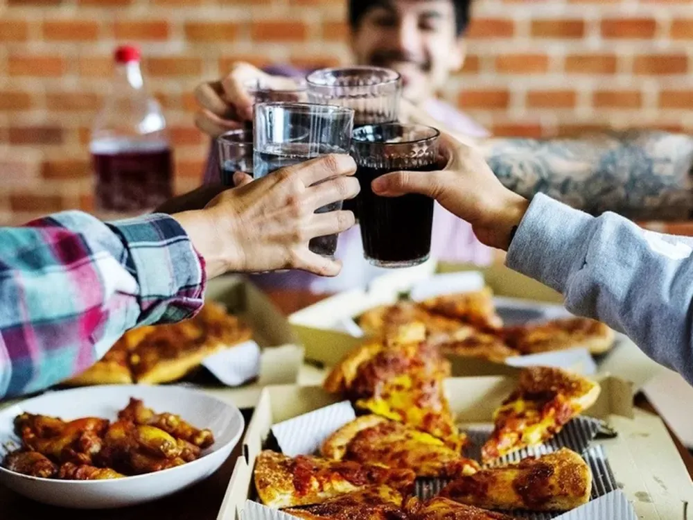 Reuniones familiares sí, con tope de 8 personas