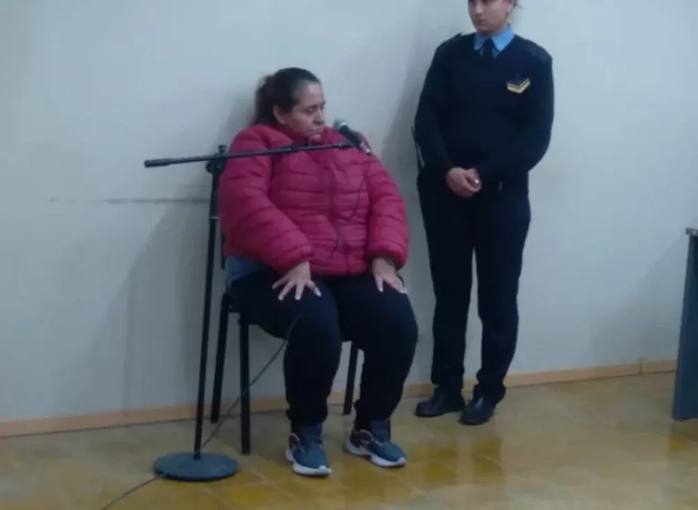 La acusada, Amelia Irene Brazo, admitió su culpa en un juicio abreviado. Y terminó condenada a una pena en suspenso y a devolver el dinero del fraude contra los ancianos.