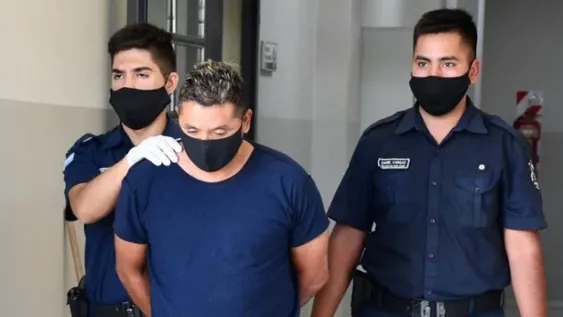 Cae ladrón que entró a una casa