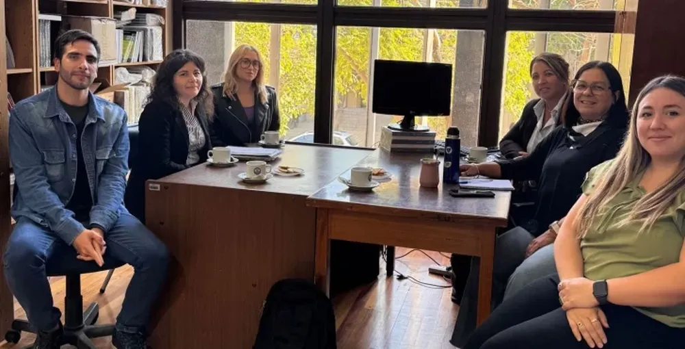 Una varieté con autores, músicos y artistas