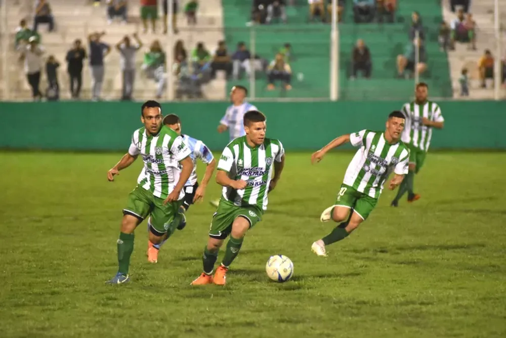 Sportivo mudó su entrenamiento al Parque de Mayo