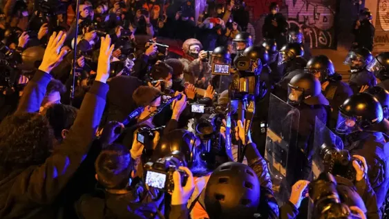 Barcelona: fuerte manifestación para la liberación de un rapero