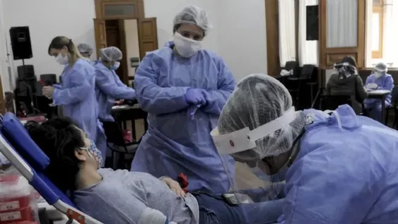 Otras 5 personas murieron por Covid-19 y ya son 1.016 las víctimas fatales en el país