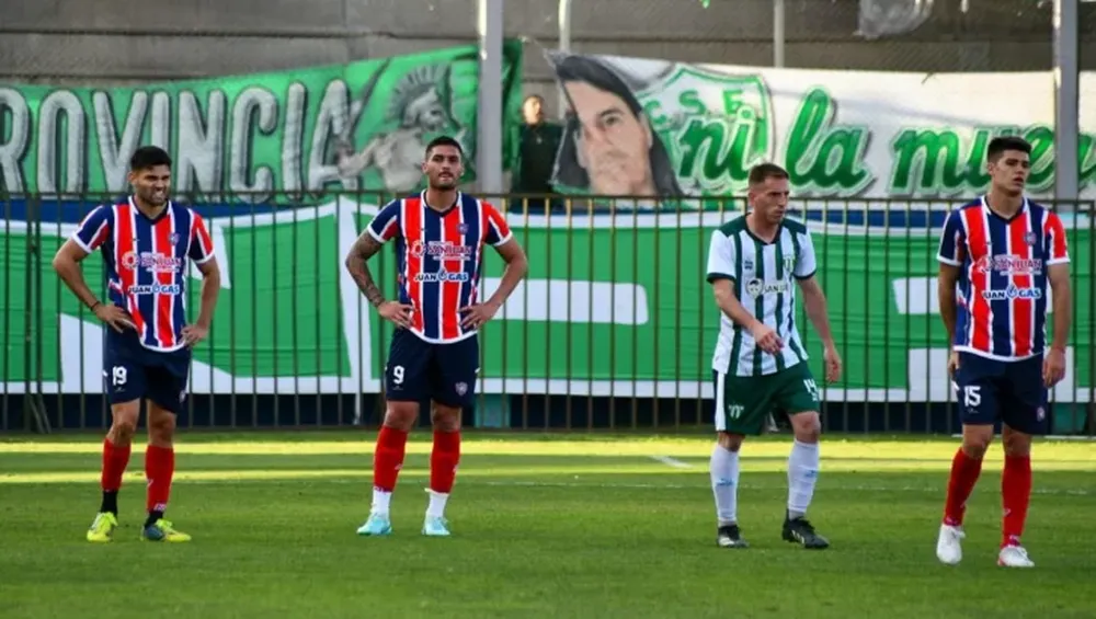 De cara a una de sus últimas cartas para evitar el descenso, Peñarol podría darle paso a los pibes