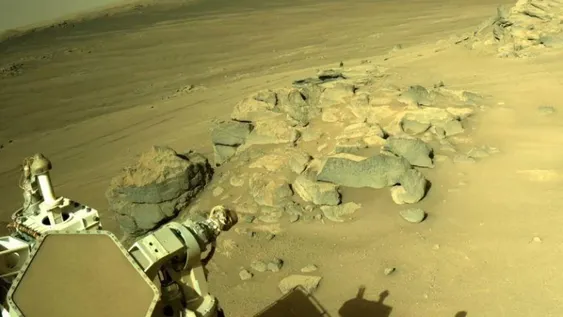 La NASA logró tomar la primera muestra de una roca en Marte con su robot