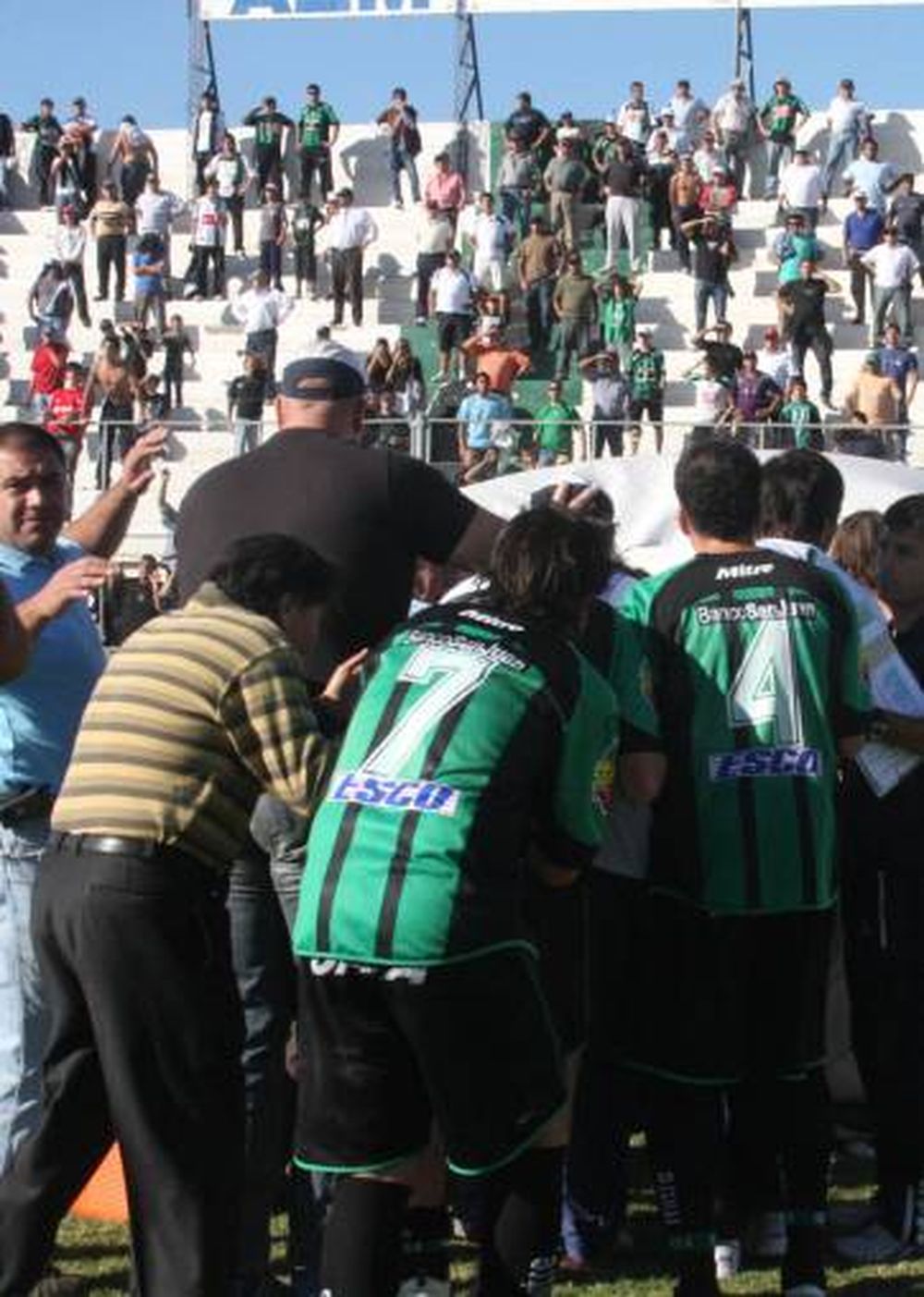 Quiere que sea la vencida