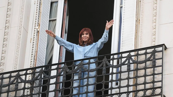causa vialidad: la justicia extendio la prision domiciliaria de cristina kirchner