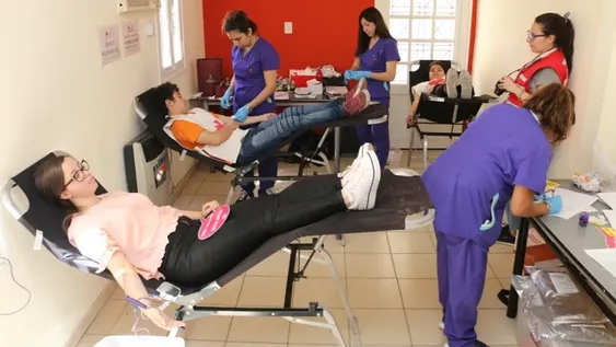 Se dona más sangre que en marzo, pero aún falta