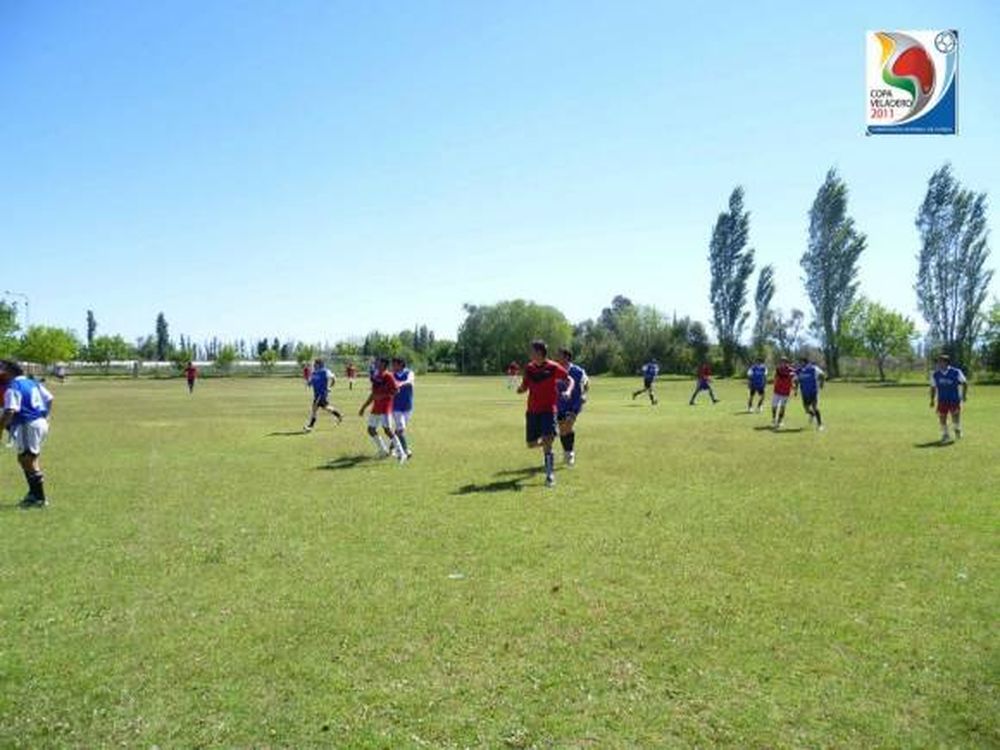 Ya se juega la Copa Veladero