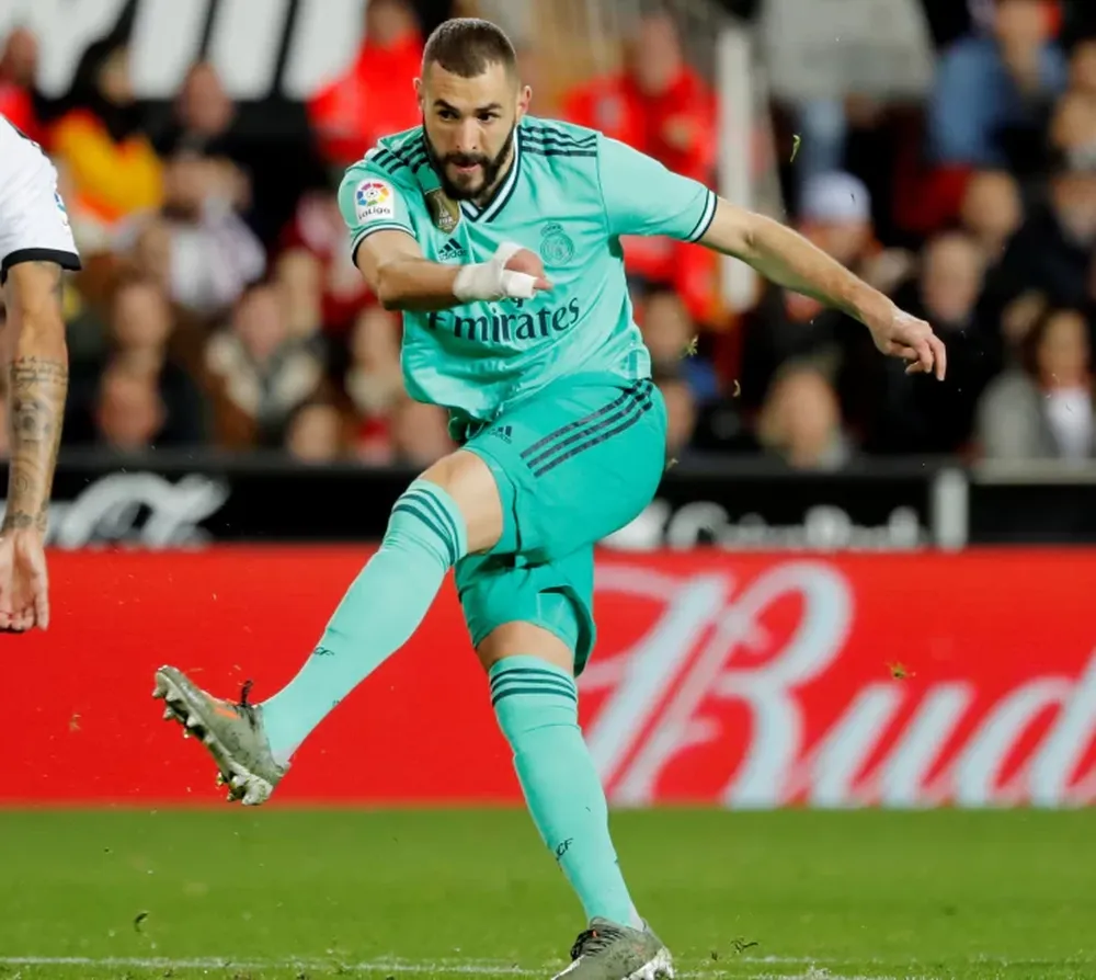 El Madrid rescató un empate en la agonía