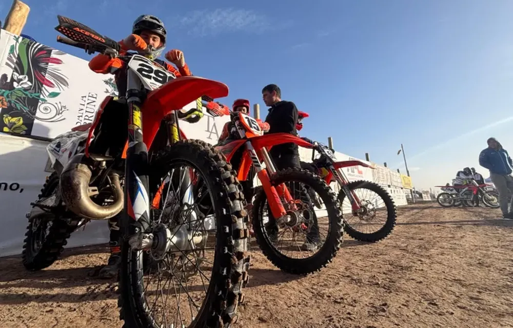 GRAN CANTIDAD DE  PILOTOS participaron de las competencias.