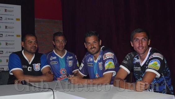 A horas del debut, Unión presentó nueva camiseta y plantel
