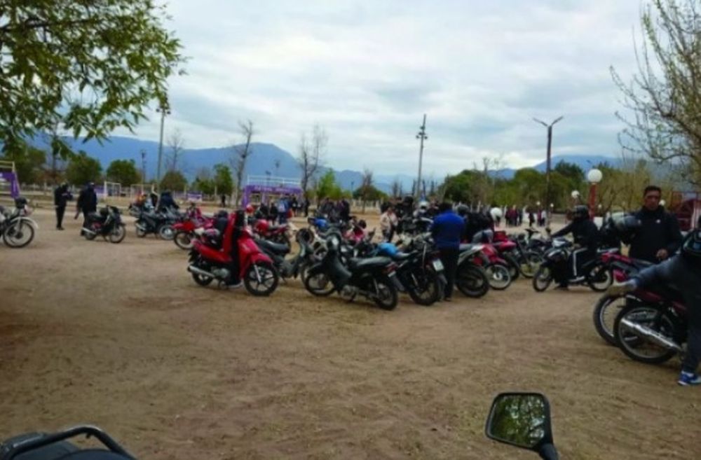 Murió mientras jugaba al fútbol