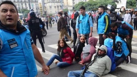 El paro en Buenos Aires dejó un saldo de 32 detenidos