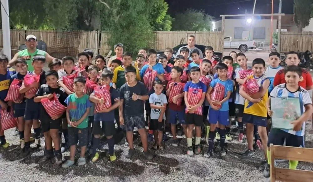 El “Chino” Chávez, un trotamundos del fútbol sanjuanino que creó Arroyito, un club que no para de crecer