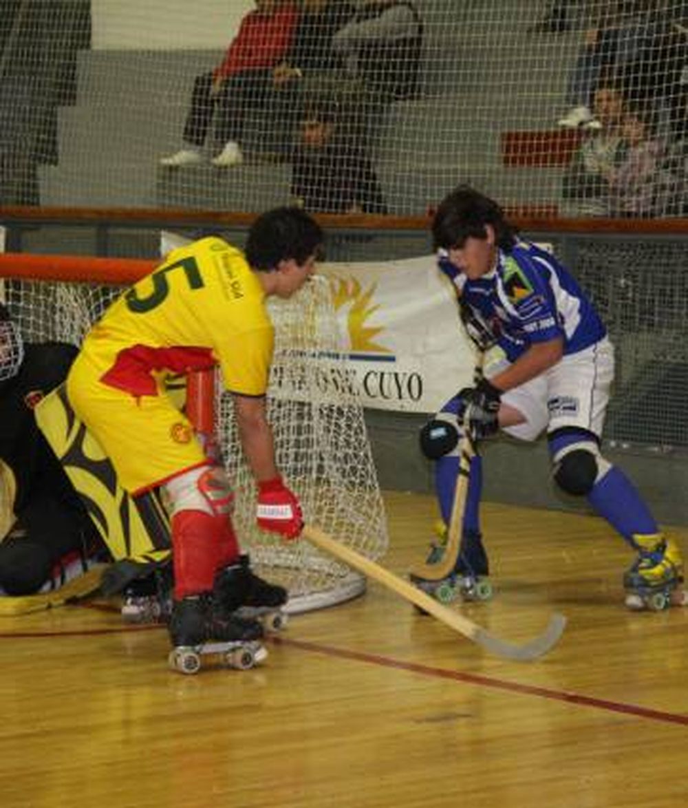 El Canario,   campeón