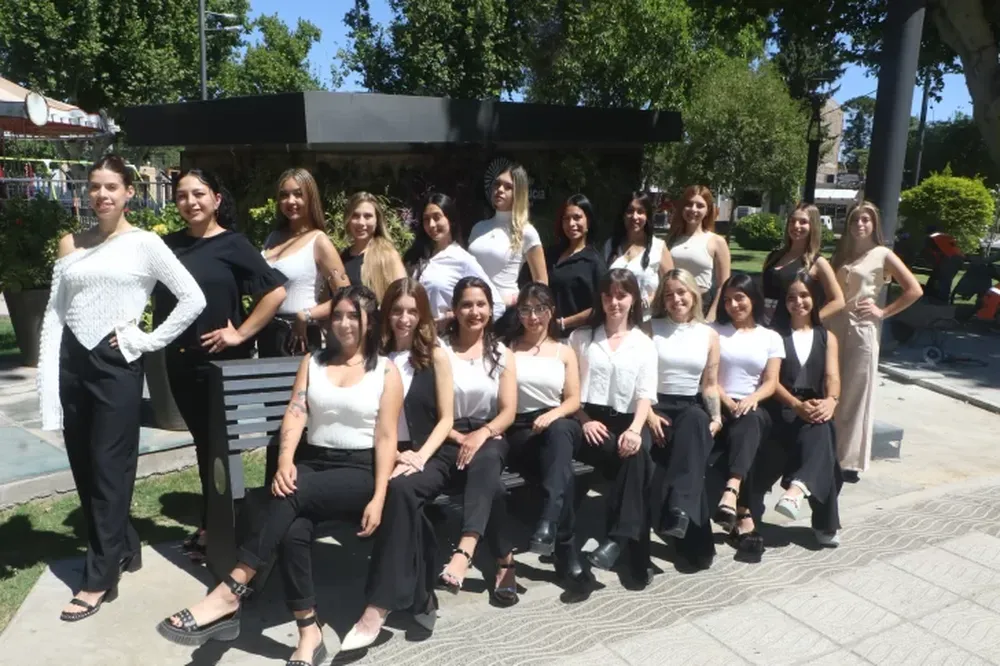 Estas son las 19 candidatas a Representante Nacional de Santa Lucía 2025.