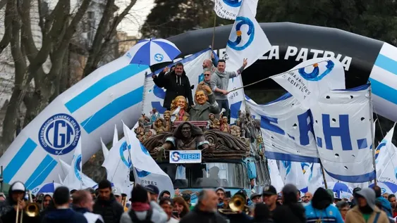 Plaza de Mayo: Polo Obrero criticó a gremios y al Gobierno nacional