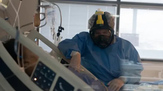 Confirmaron 9.608 contagios y 261 nuevas muertes por coronavirus en un día