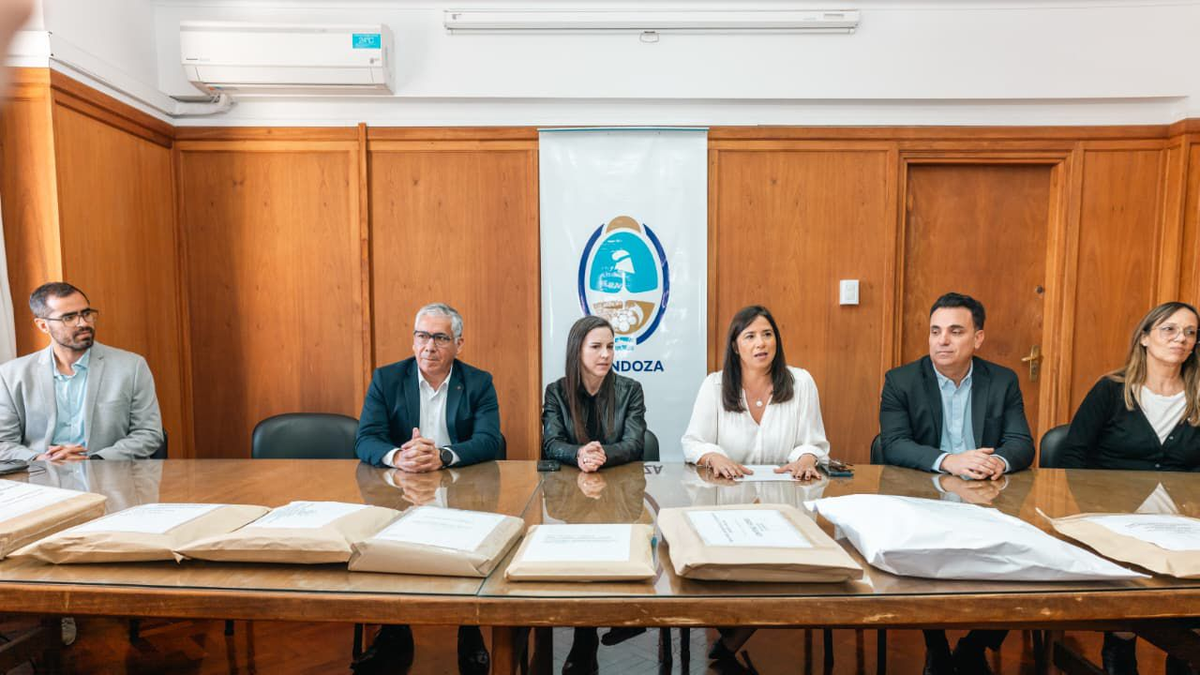 Diez empresas presentaron ofertas para construir el Centro de Control Unificado entre San Juan y Mendoza