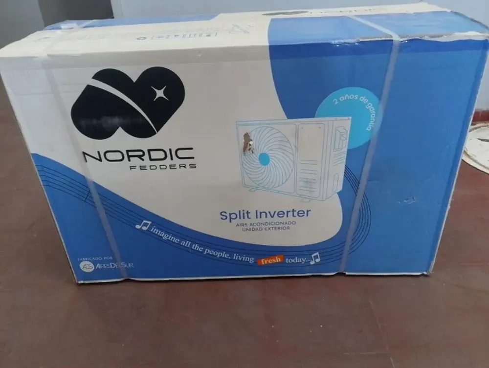 “Me lo encontré en la plaza”: la excusa de un hombre que cargaba un aire acondicionado nuevo y no convenció