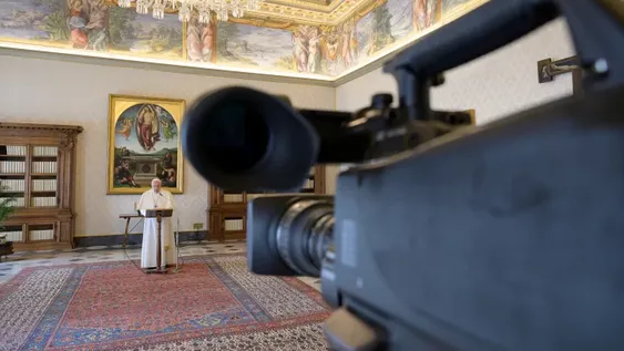 El Papa Francisco advirtió sobre un “genocidio virósico”