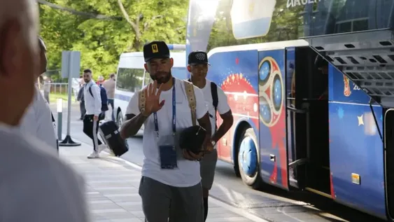 La selección argentina hará noche en Moscú a la espera del debut