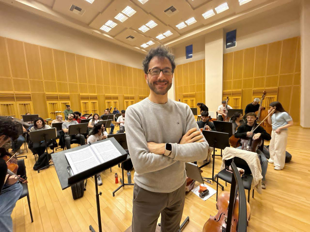 Marcelo Ayub, el director musical de La Traviata, el segundo título que dirigirá en el Teatro del Bicentenario (Fotos Daniel Arias - Diario de Cuyo)&nbsp;