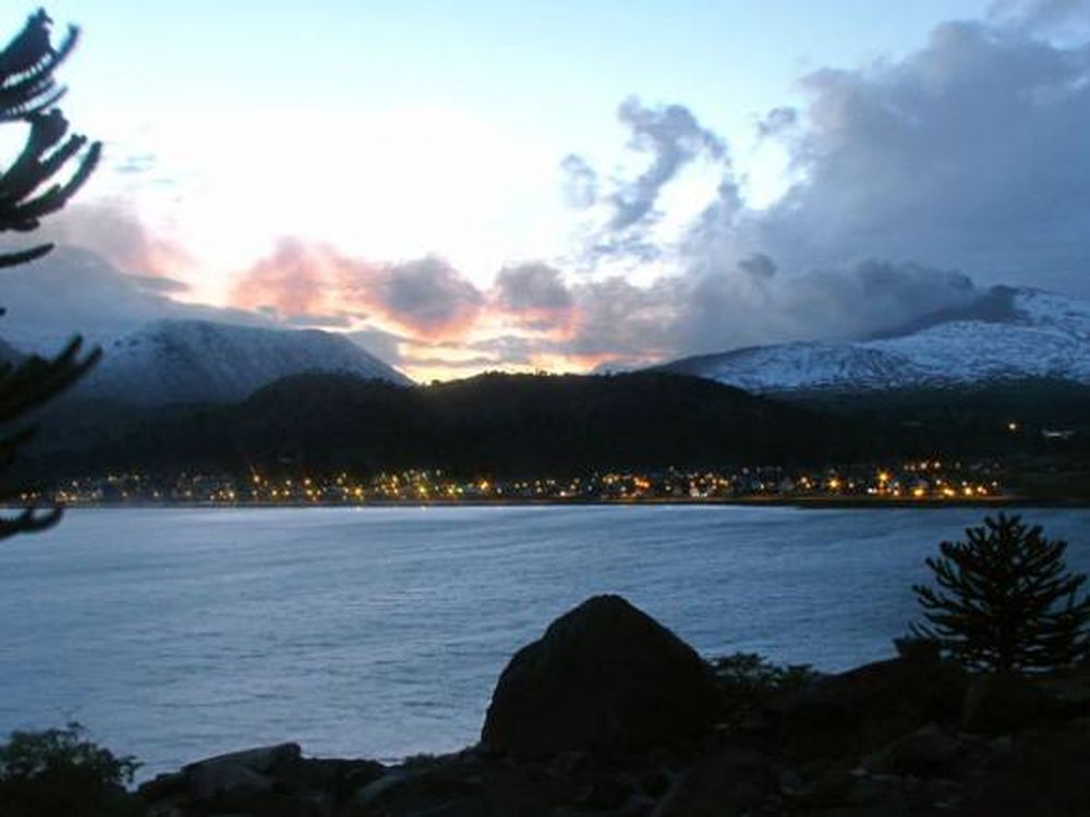Levantan el alerta roja en Chile por el volcán Copahue