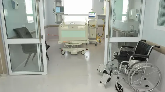 Se eleva a 36 el número de pacientes graves, el más alto desde que se desató la pandemia
