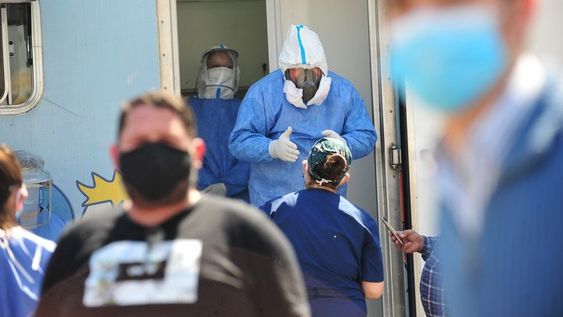Confirmaron 262 muertes y 7.855 nuevos contagios en las últimas 24 horas