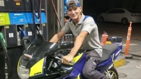 Tragedia y conmoción: un cura chocó y mató a un joven de 18 años que iba en moto