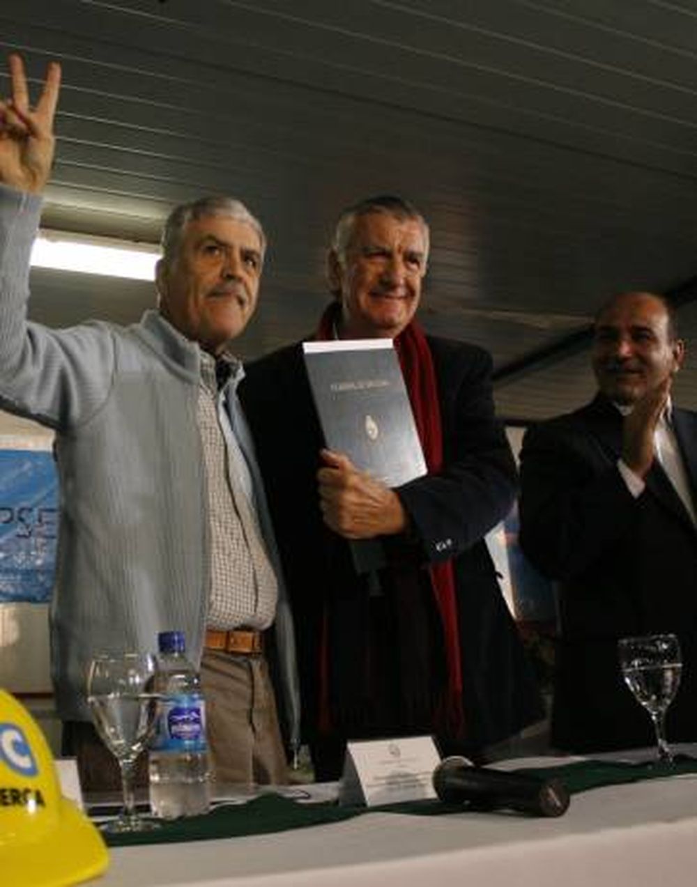 El Gobierno pidió a   De Vido abrir cepo   para fábrica solar