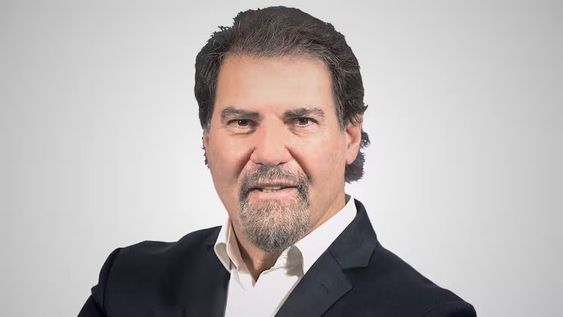 Claudio Zuchovicki dará una charla titulada ¿Arranca la economía argentina? ¿Es el momento de las provincias? Este viernes 8 de mayo a las 16 en el Centro Cívico.&nbsp;