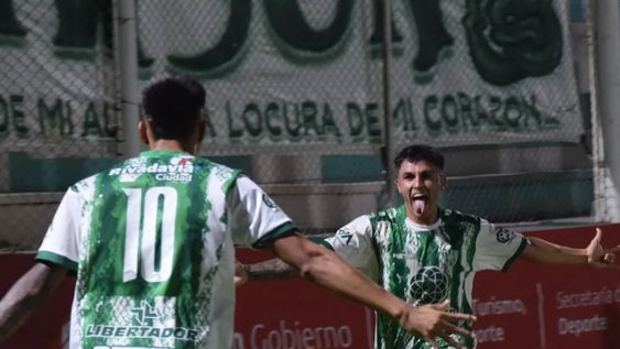 Rodrigo Galván llegó comon refuerzo este año a Sportivo Desamparados, debutó como titular y anotó dos goles para la victoria ante Atenas.&nbsp;