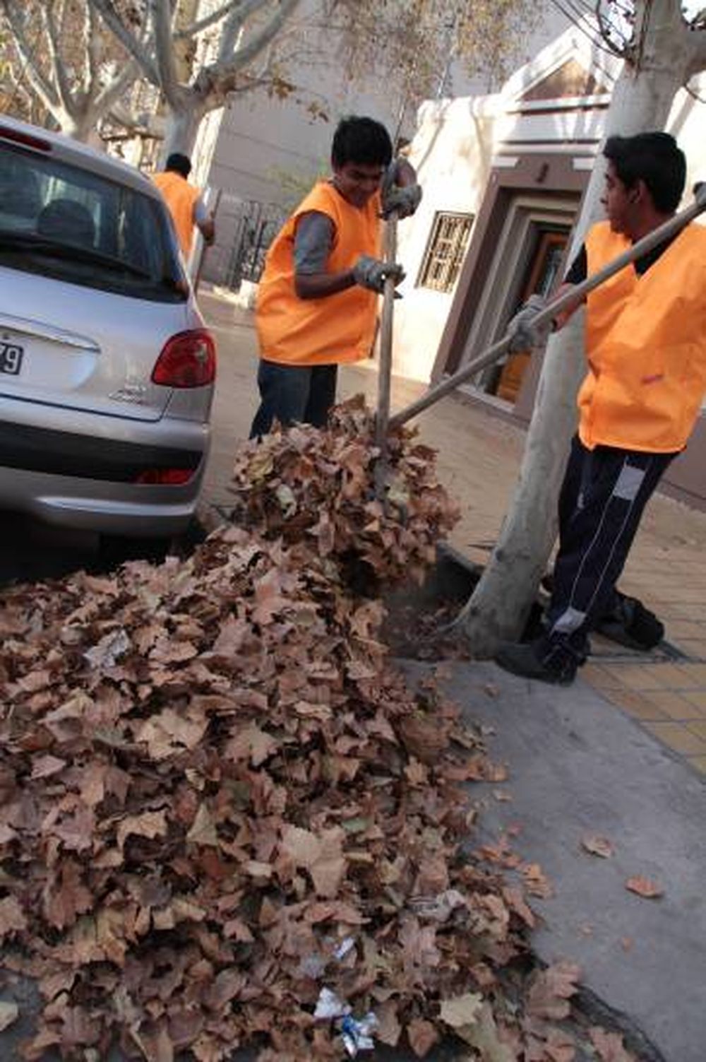 Limpian 60% de cunetas y hay más basura que en 2012