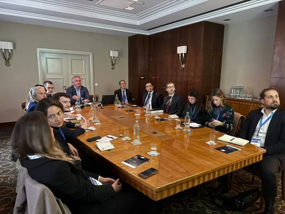 Misión comercial Argentina para mostrar el potencial minero argentino, con participación del proyecto de McEwen Copper – Los Azules