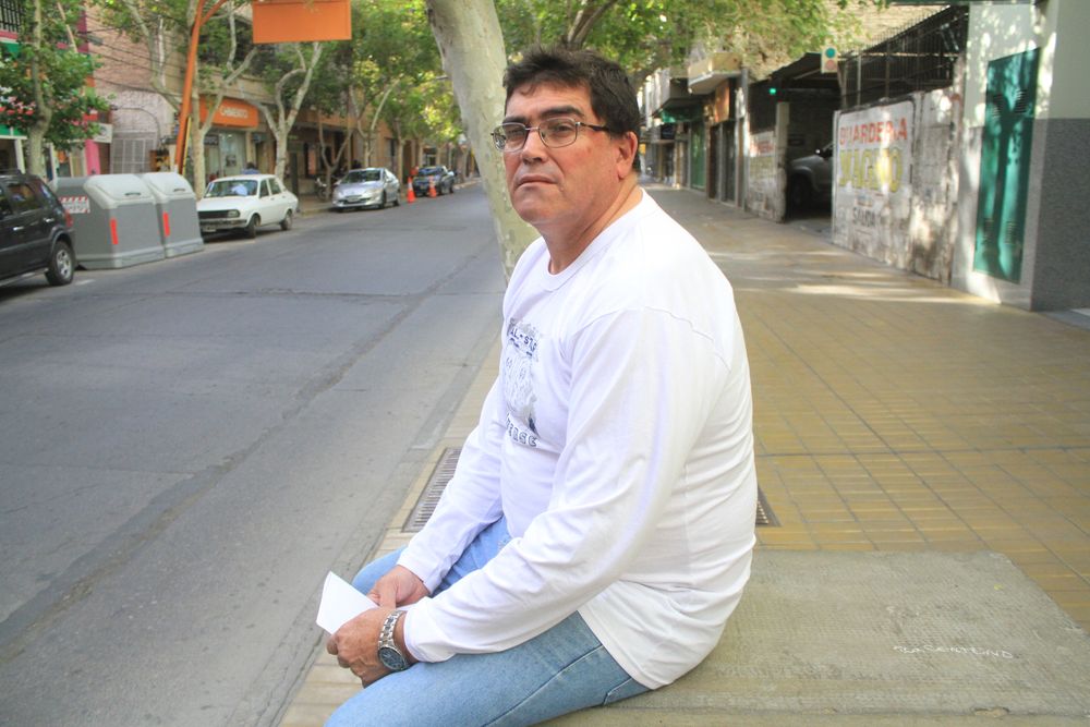 Cinco secretos para preparar un pollo al horno dorado y súper sabroso