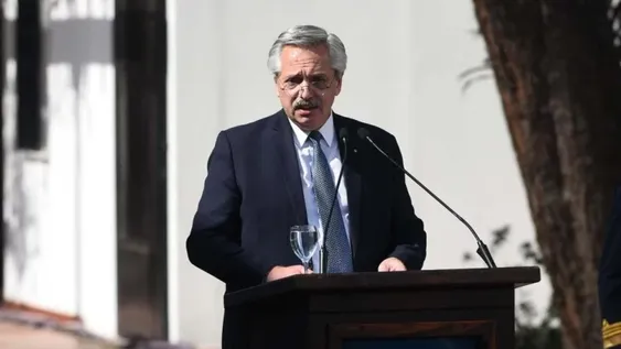 El Presidente condenó de forma “enérgica” las amenazas contra Macri en las redes sociales