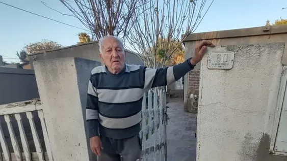 Caen dos gitanos por el cuento del tío a tres ancianos que entregaron 60.000 dólares